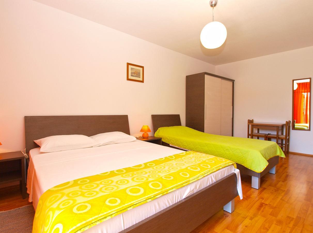 Rooms Ivica 1452 ฟาชานา ภายนอก รูปภาพ