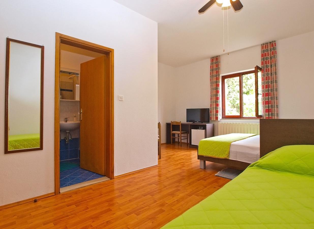 Rooms Ivica 1452 ฟาชานา ภายนอก รูปภาพ