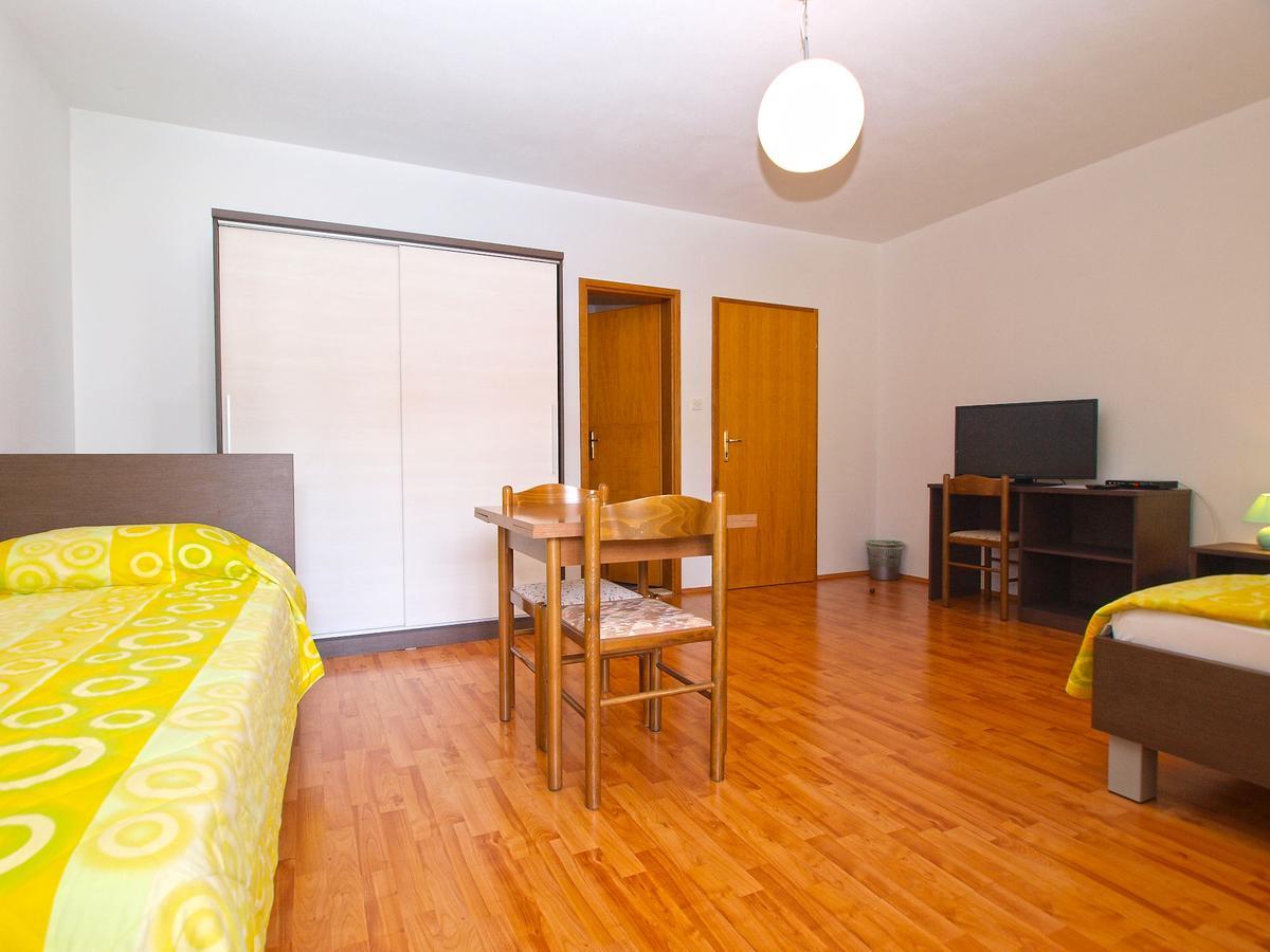 Rooms Ivica 1452 ฟาชานา ภายนอก รูปภาพ